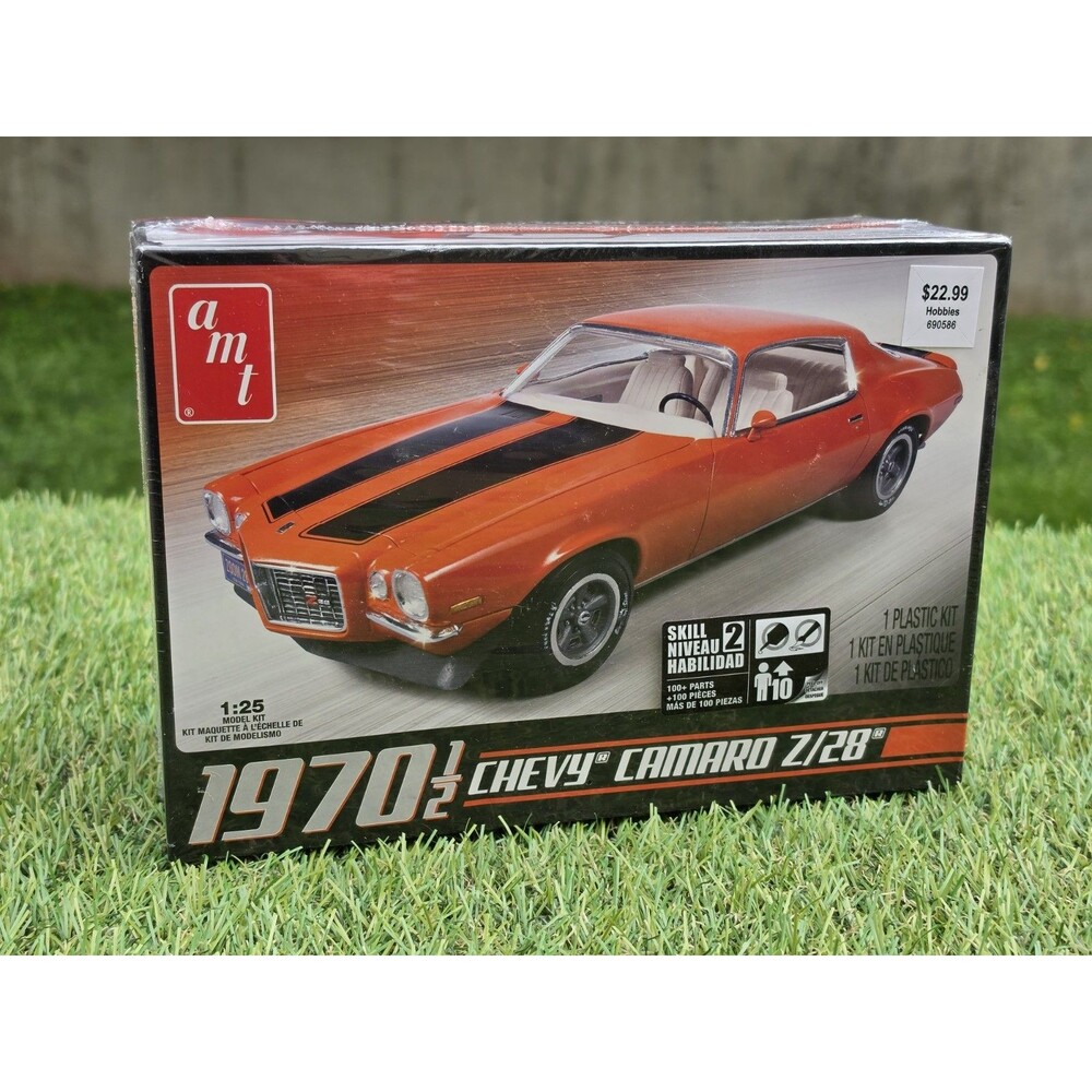 AMT - 1970 1/2 CHEVY CAMARO Z/28  1:25 SCALE KIT #635L/12 New Sealed